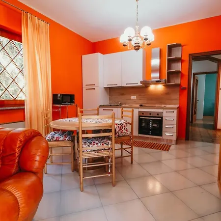 Appartamento La Quiete - Lakeside Leisure & Business *